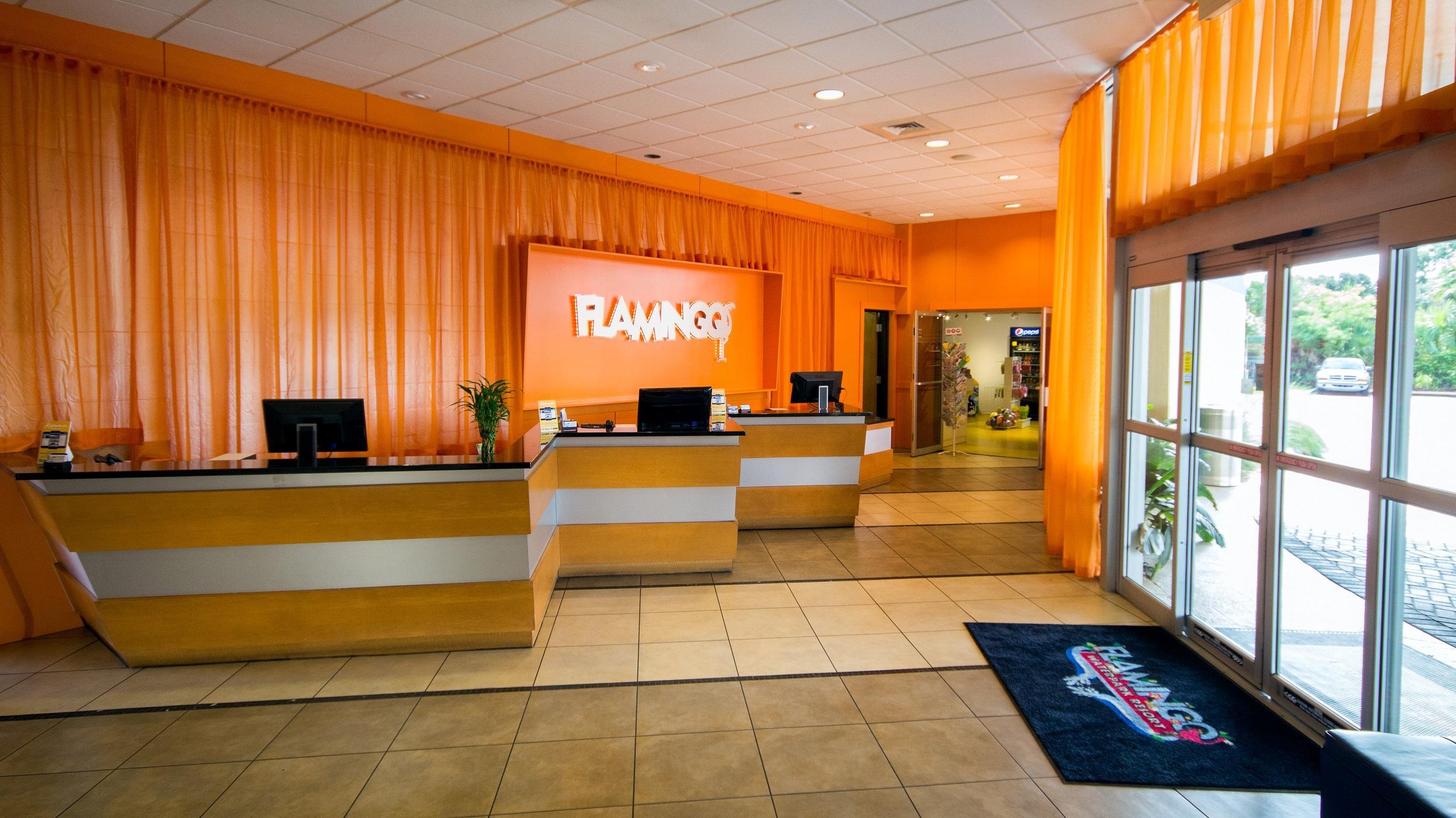 Отель Ramada By Wyndham Flamingo Water Park Киссимми Экстерьер фото