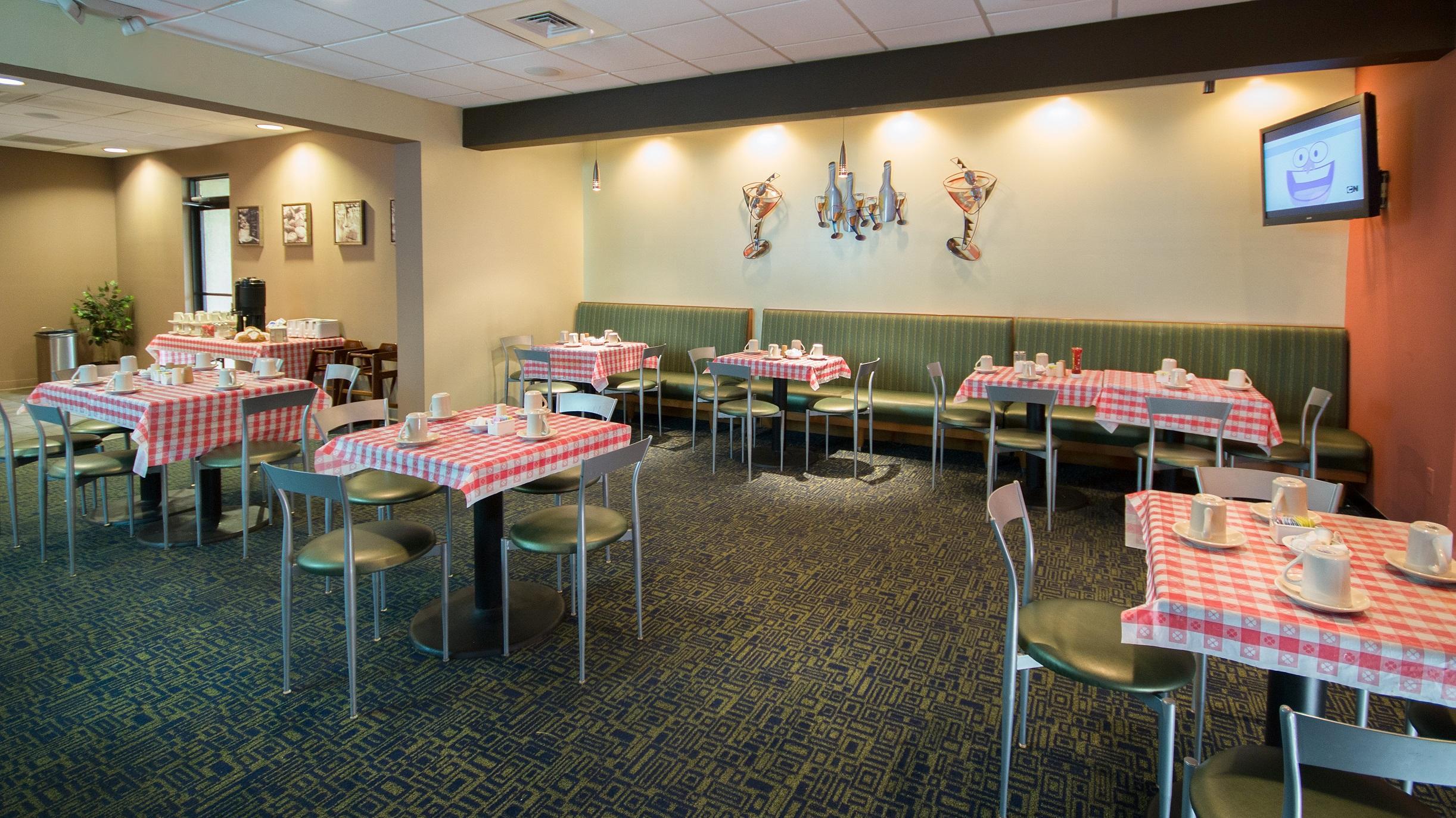 Отель Ramada By Wyndham Flamingo Water Park Киссимми Экстерьер фото