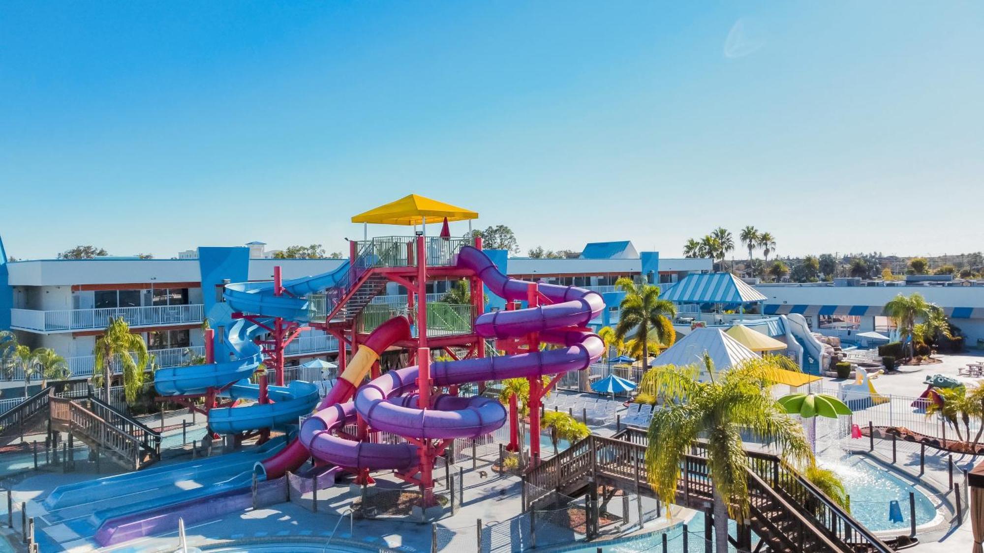 Отель Ramada By Wyndham Flamingo Water Park Киссимми Экстерьер фото