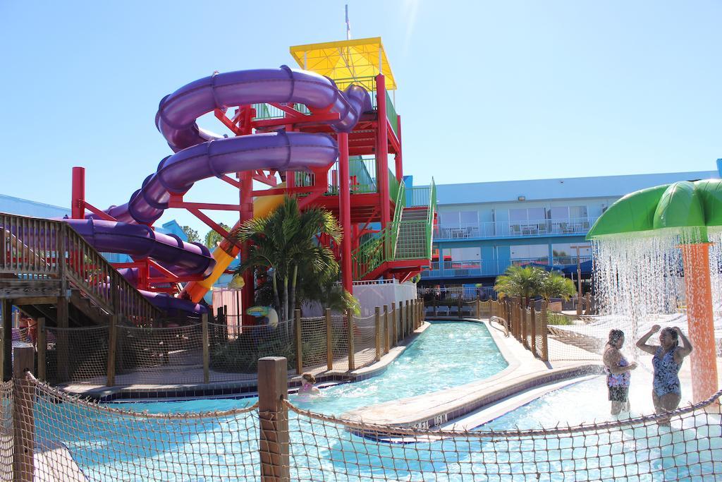 Отель Ramada By Wyndham Flamingo Water Park Киссимми Экстерьер фото